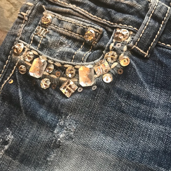 🌈💚💕 HOST PICK!! Miss Me Jeans Capri Cuff Rhinestones Buckle - Picture 7 of 8